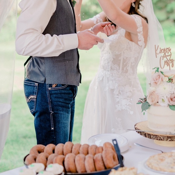 Ariat Jeans - Picture 2 of 5